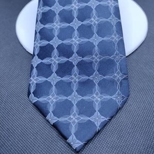 Calvin Klein 100% Silk Blue Dress Tie